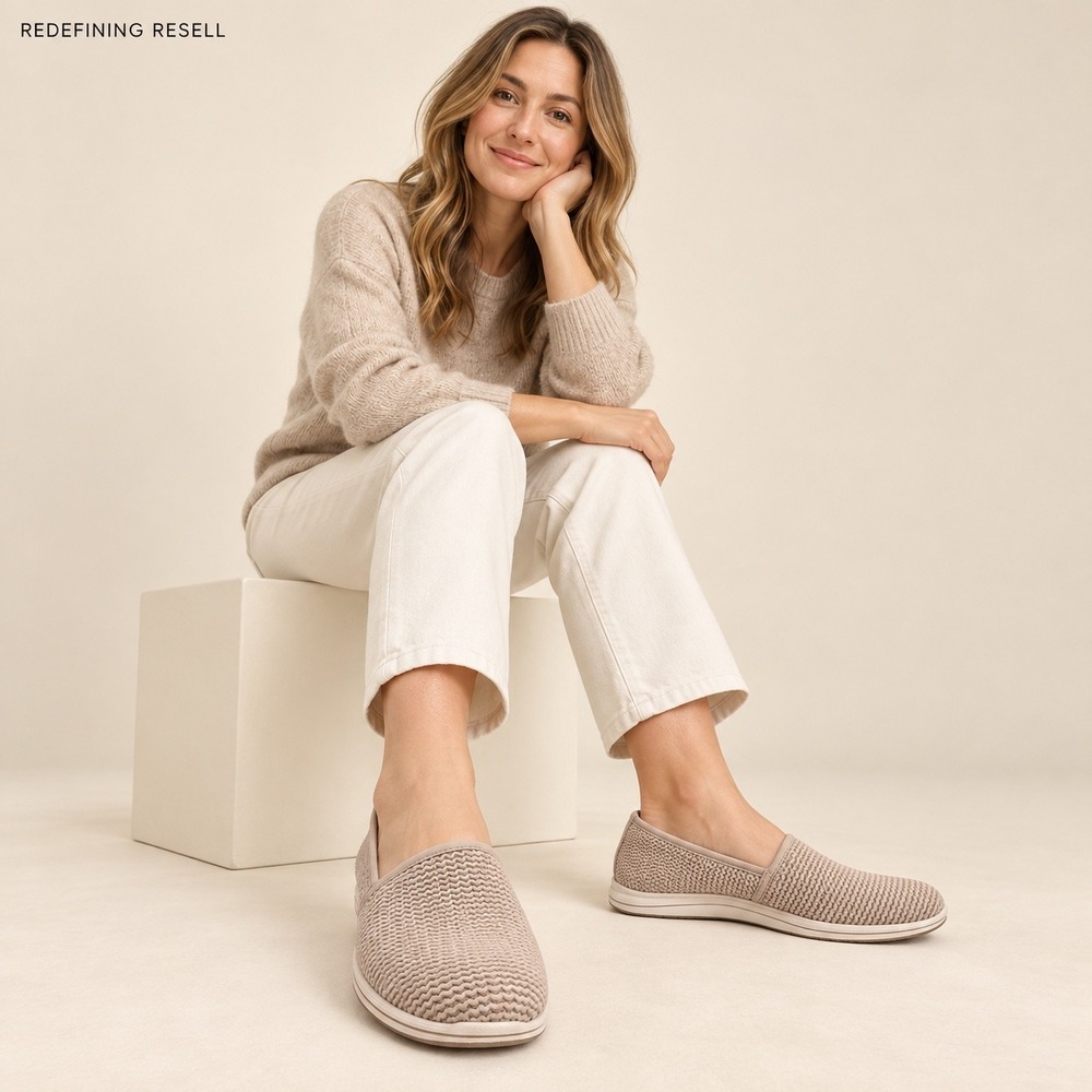 Clarks Cloudsteppers Step Glow Taupe Knit Slip On Loafers Womens 8.5 M